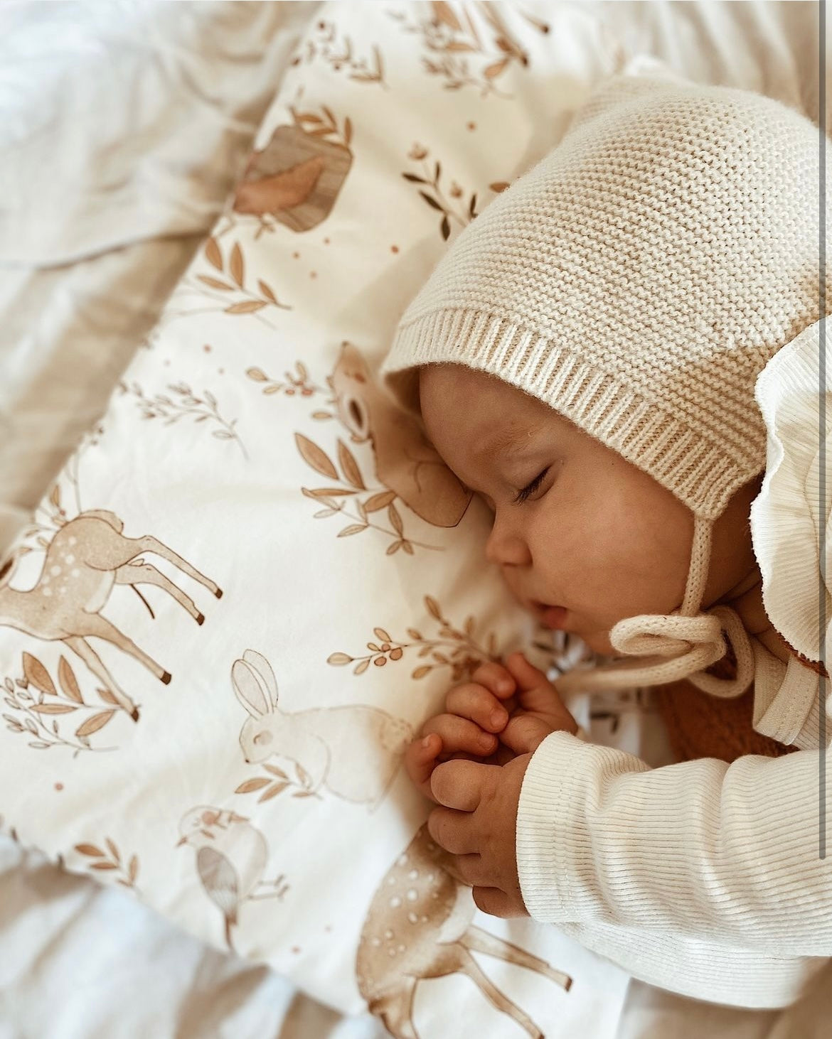 Der Herbst hält Einzug 🍂🍁: Warum Merinowolle & Baumwolle die besten Begleiter für dein Baby sind