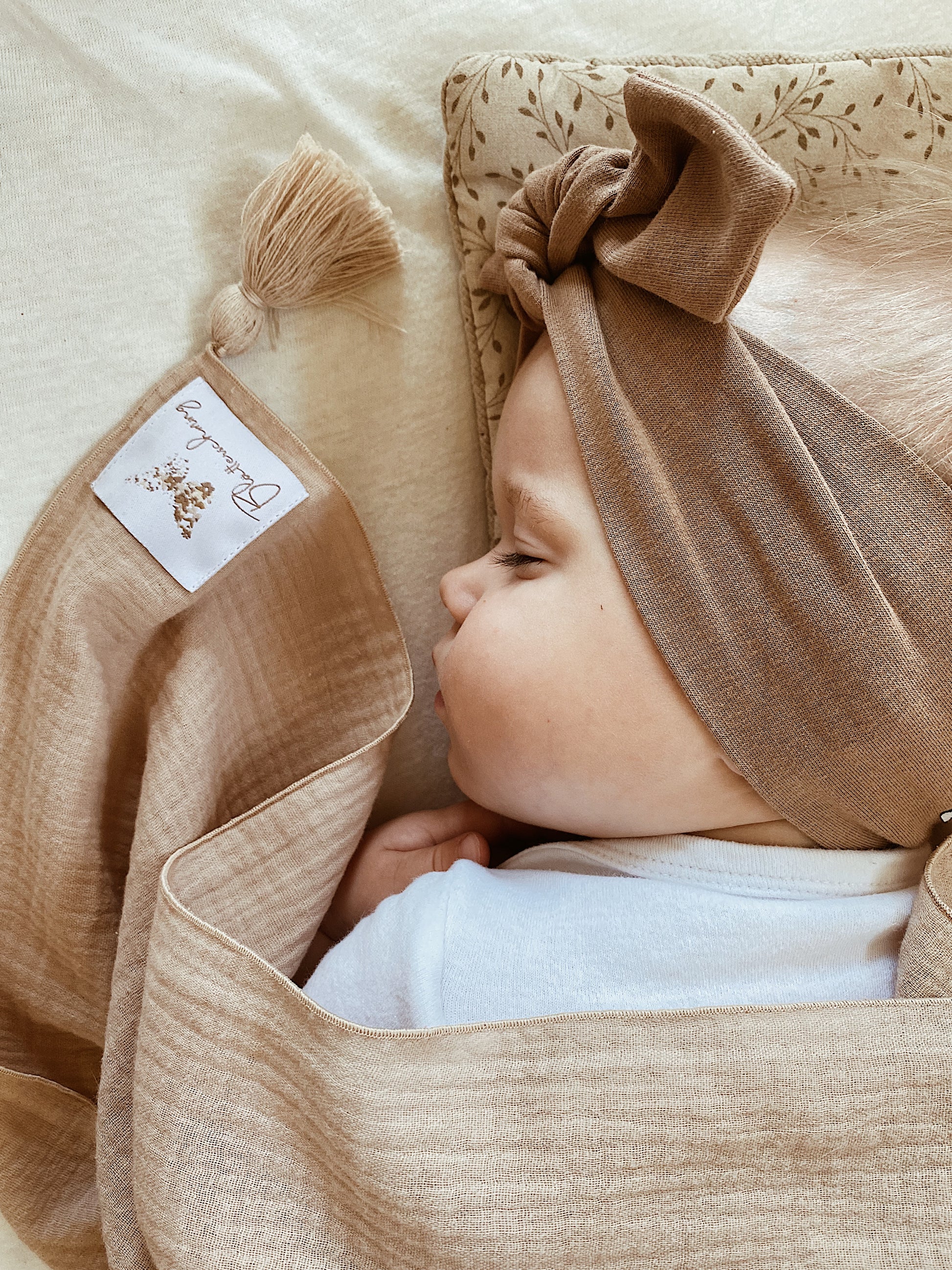 Musselin Babydecke
Musselin Decke
Musselin Babydecke Sommer
Musselin Decke Baby
Musselintuch Baby
Musselintuch Baby Rosa
Musselintuch Baby Beige
XL Musselintuch
Kuschelweiche Baby Musselintücher
Pucktuch Baby Musselin
Stilltuch Baby Musselin
Kuscheltuch Baby