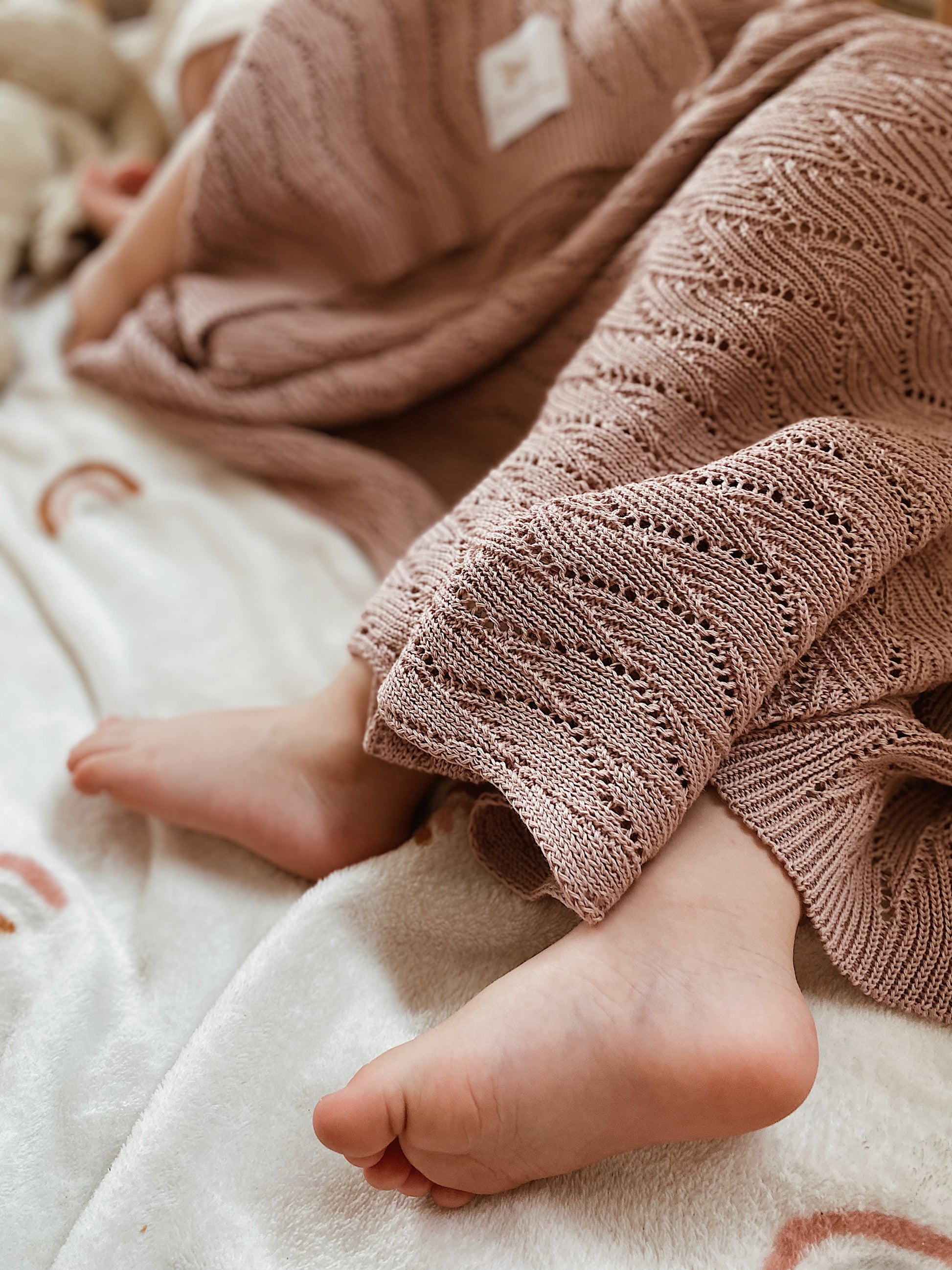 Babydecke Baumwolle rosa
Sommerdecke Baby rosa
Babydecke rosa
Kuscheldecke Baby rosa
Strickdecke Baby rosa
Gestrickte Babydecke rosa
Blätterschming Babydecke