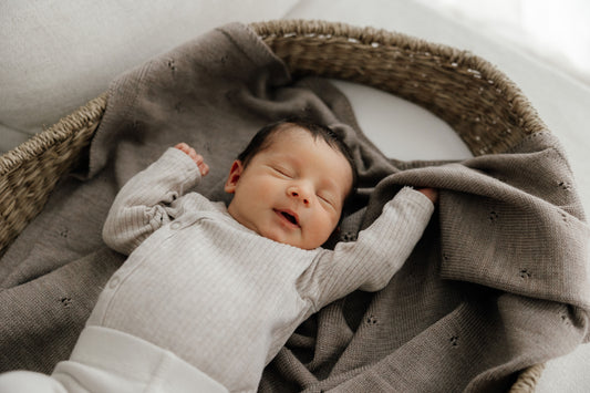 Limitierte Auflage: Babydecke Merino Taupe