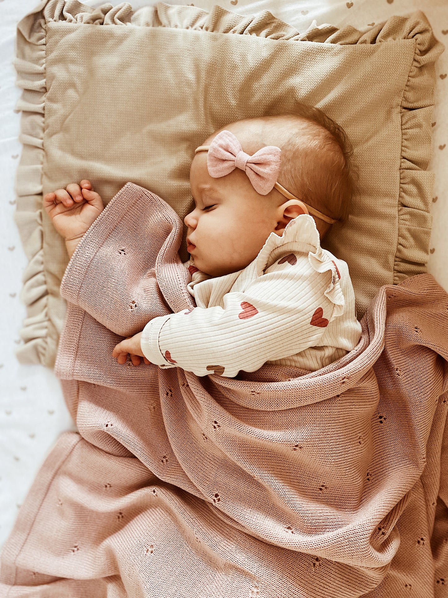 Babydecke Merinwolle
Babydecke Merinowolle gestrickt
Babydecke Merinowolle Sommer
Babydecke Merinowolle Rosa
Babydecke Merinowolle Sale
Strickdecke Baby
Kuscheldecke Baby
Erstausstattung Baby 