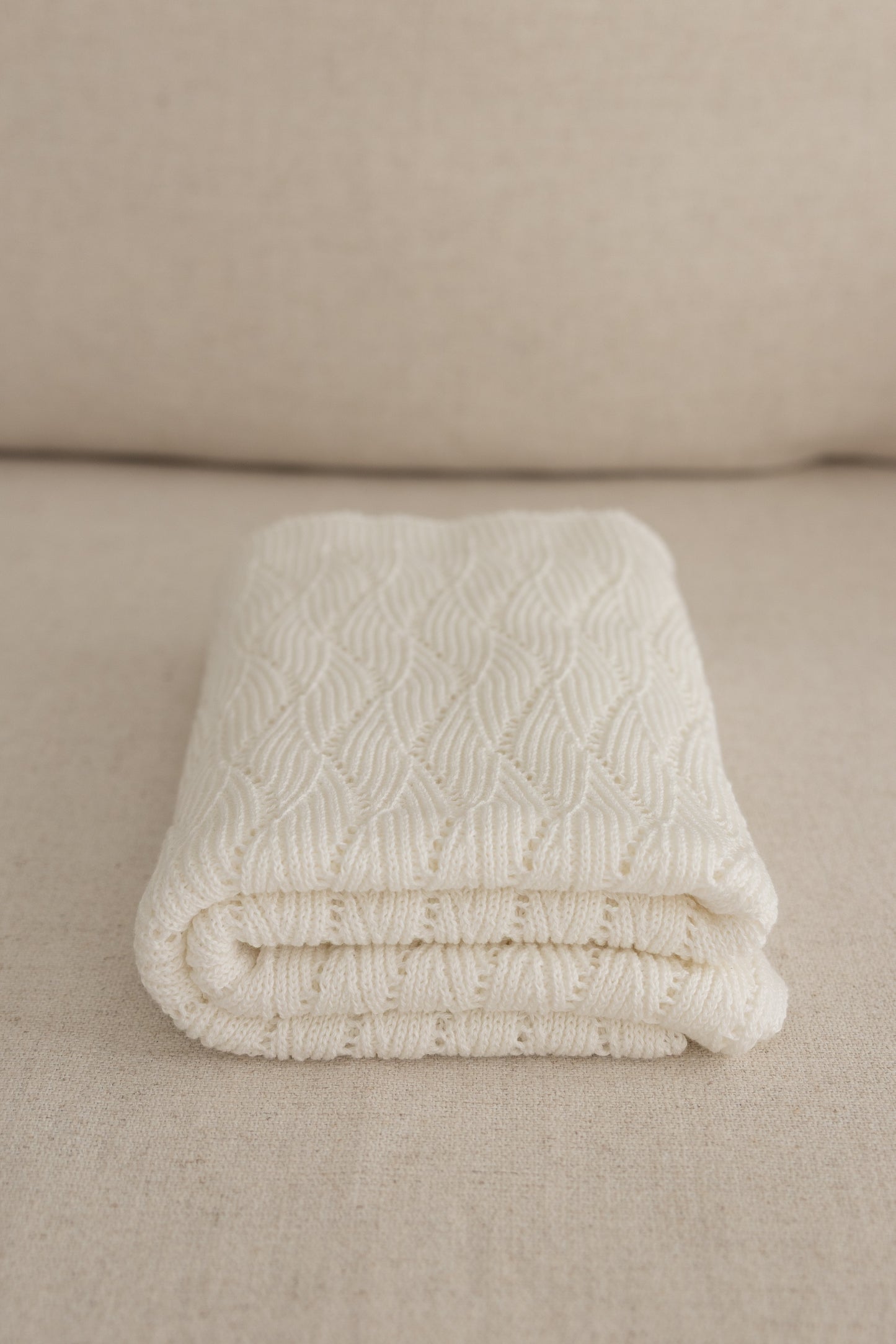 Babydecke Baumwolle 
Sommerdecke Baby 
Babydecke rosa
Kuscheldecke Baby 
Strickdecke Baby 
Gestrickte Babydecke 
Blätterschming Babydecke