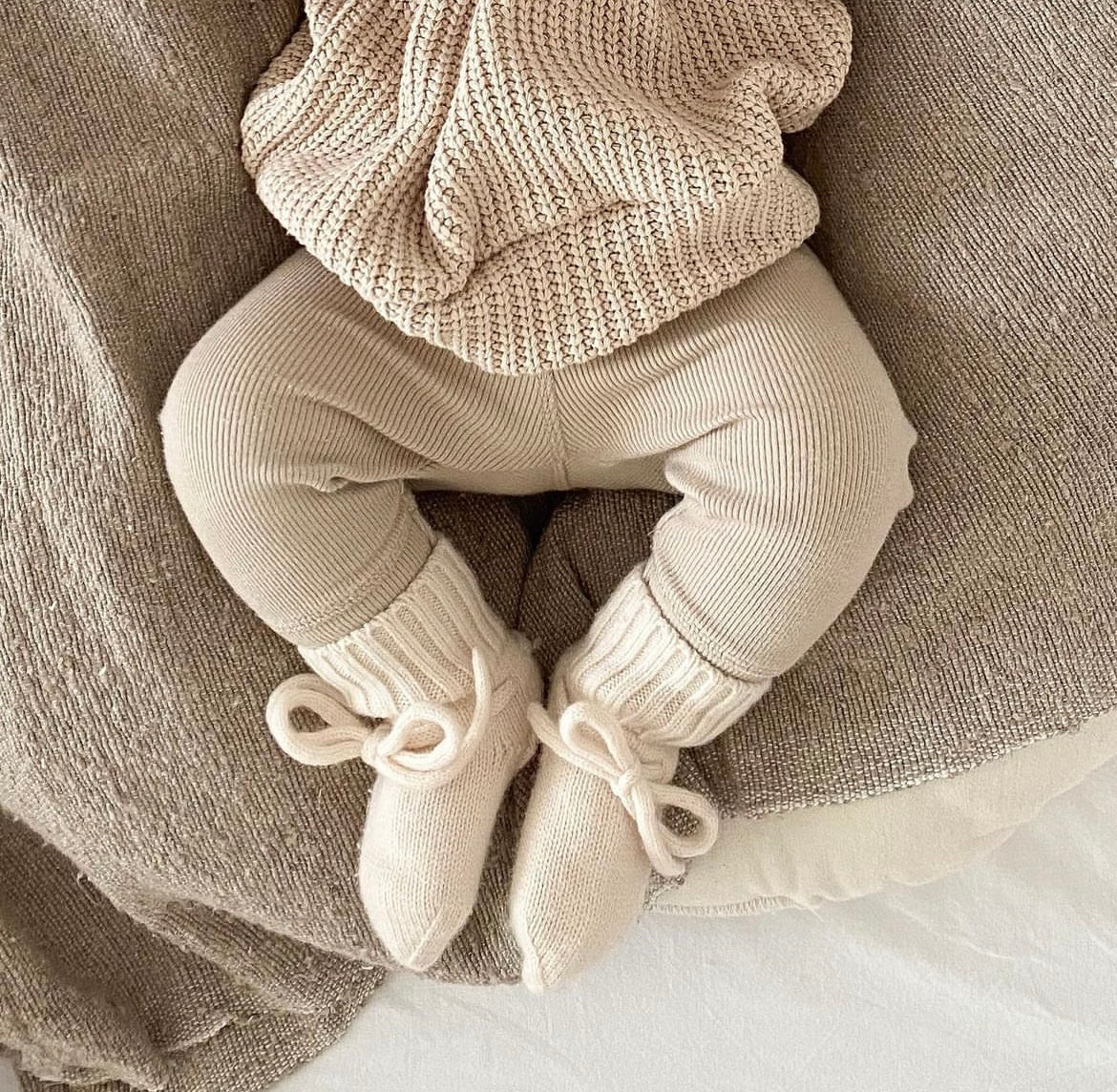 Babyschuhe Merinowolle
Gestrickte Babyschuhe
Kuschelweiche Babyschuhe
Babyschuhe gestrickt
Merinowolle Socken Baby
merino baby Socken
merino babykleidung